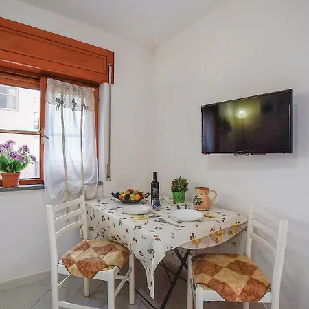 Apartment Domus *